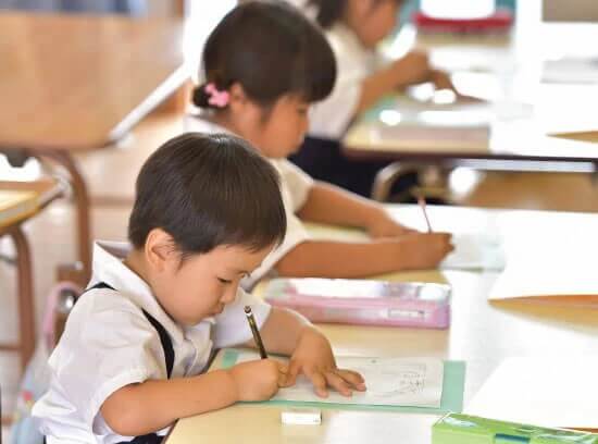 漢字教育の授業の写真